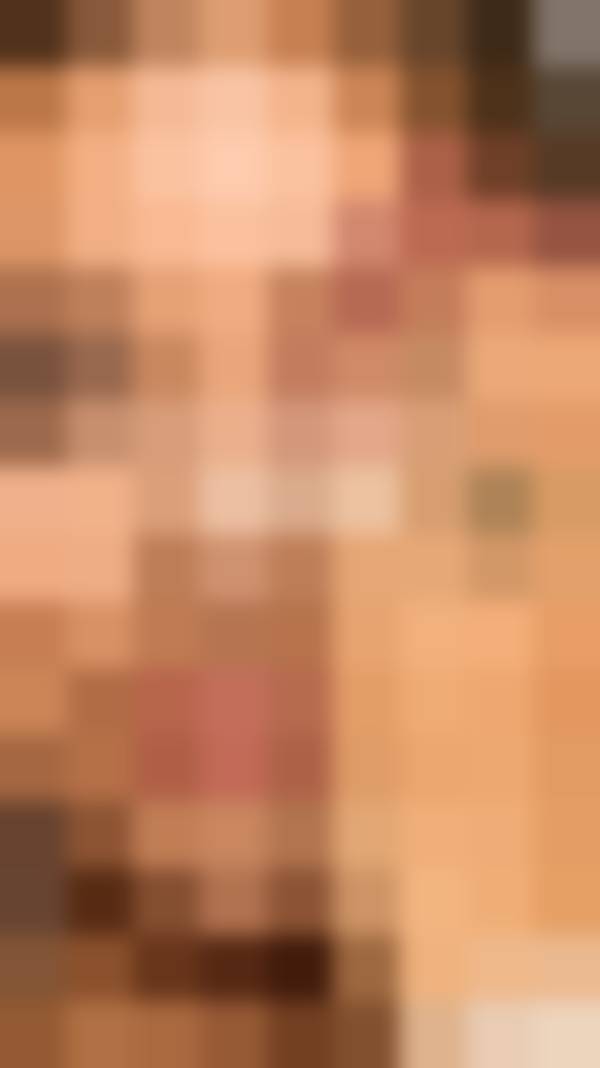 Blurred ad, example